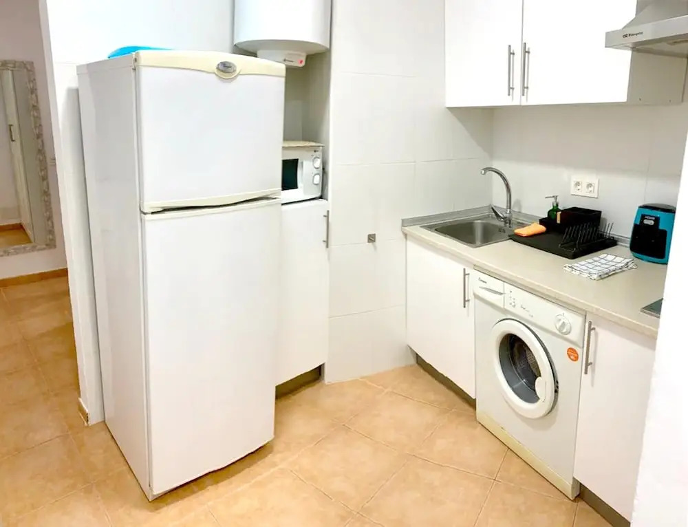 Studio in Benalmádena, with Wonderful City View, Shared Pool And Wifi - 700 M From the Beach