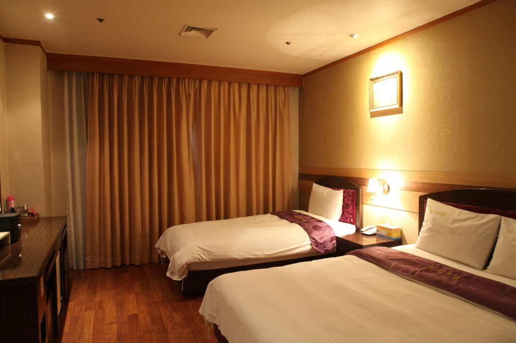 King Hotel