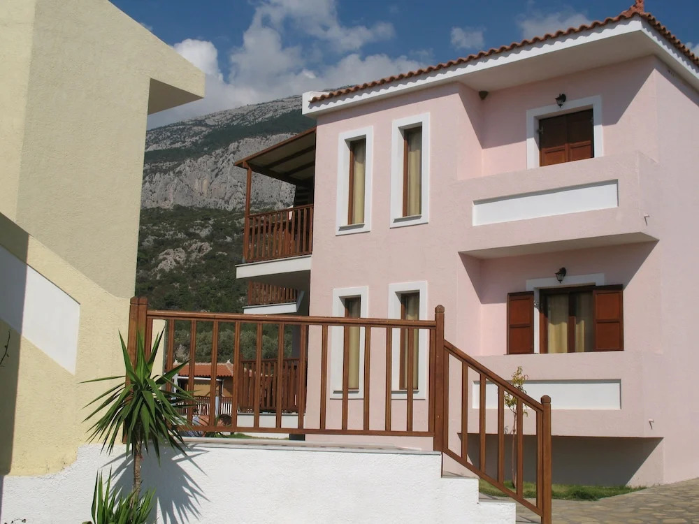 Kyma  Hotel