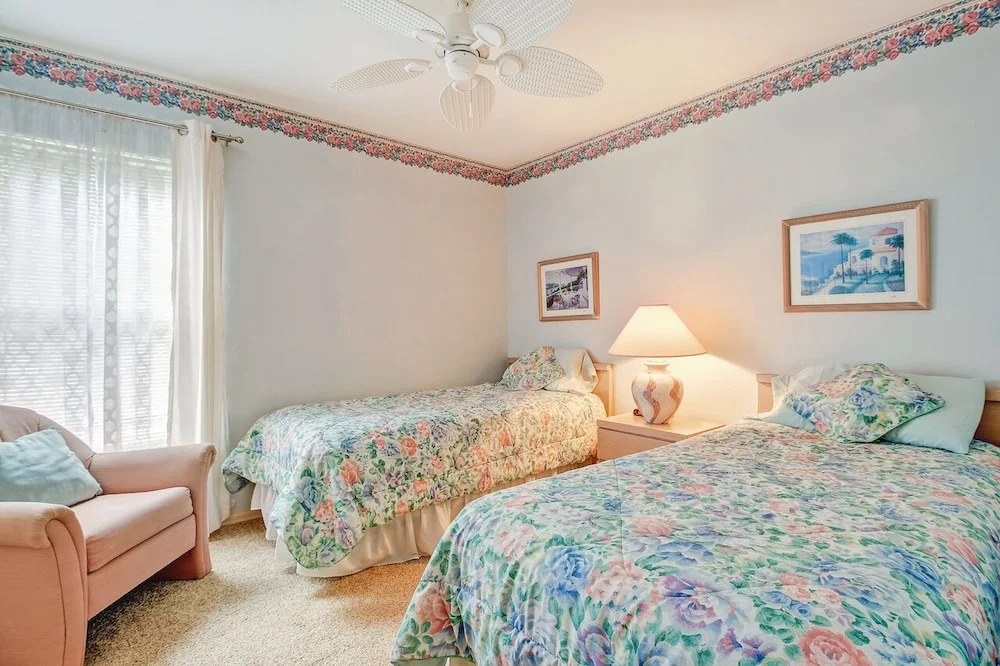 Athens Family Friendly Pool Home 1506