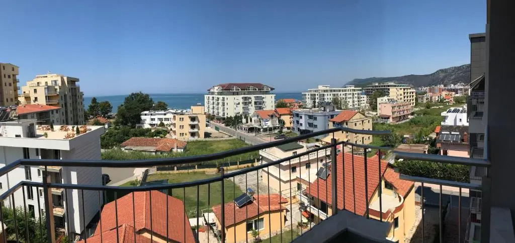 Domus Hotel & Apartments