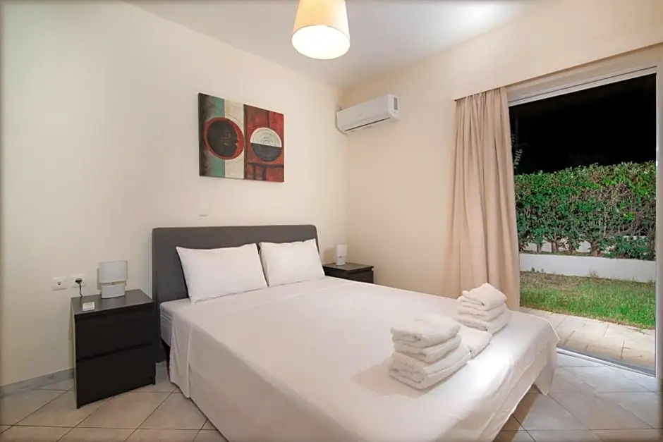 SK-George Apartments by the Sea and Airport