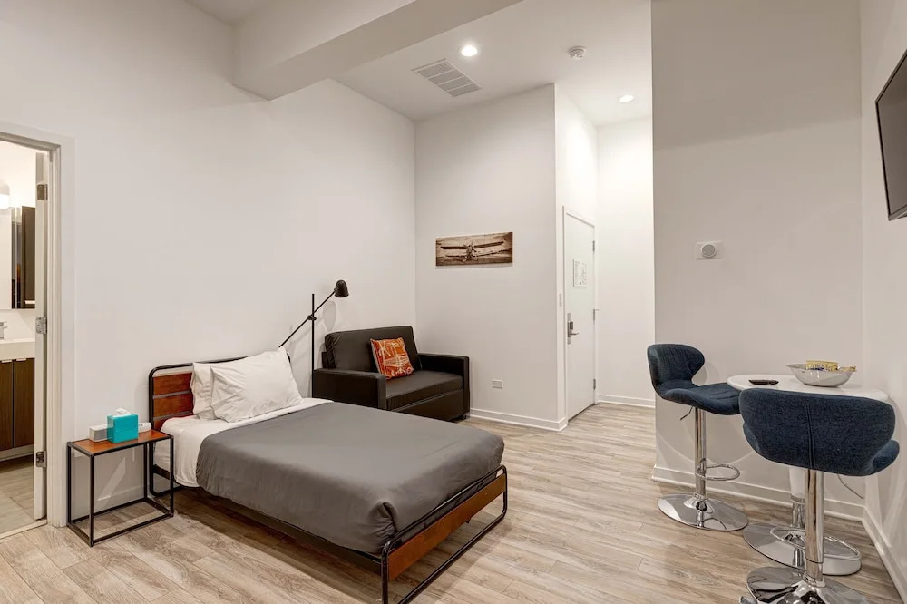 Cabin 105 by 747 Lofts