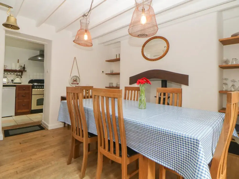 Oak Cottage
