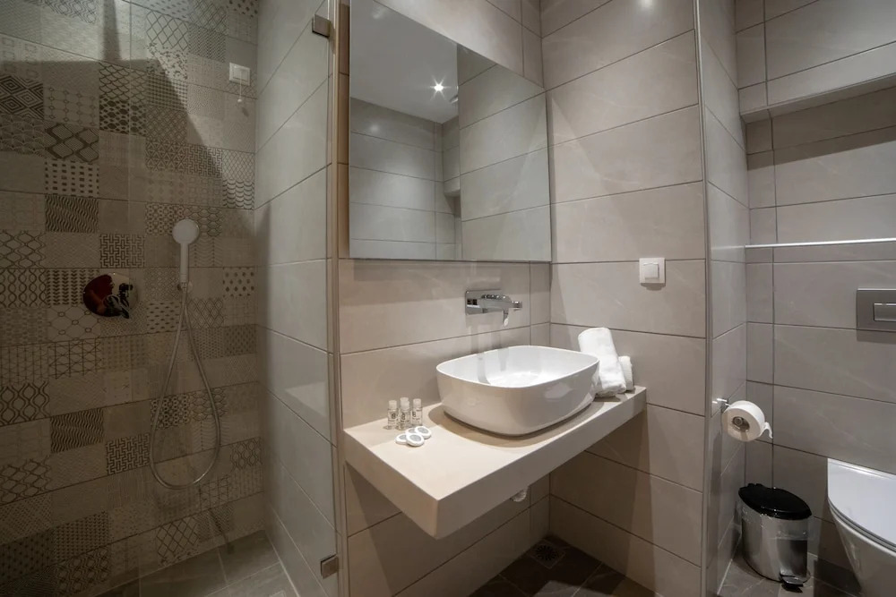 Aphrodite Hotel & Apartments