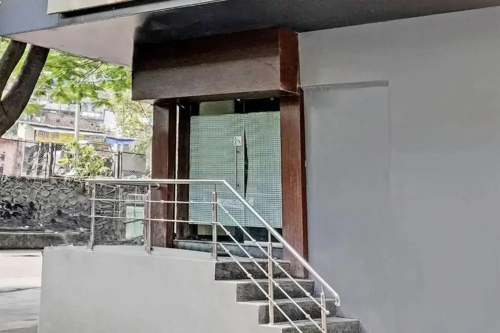 Hotel Blue Inn Residency