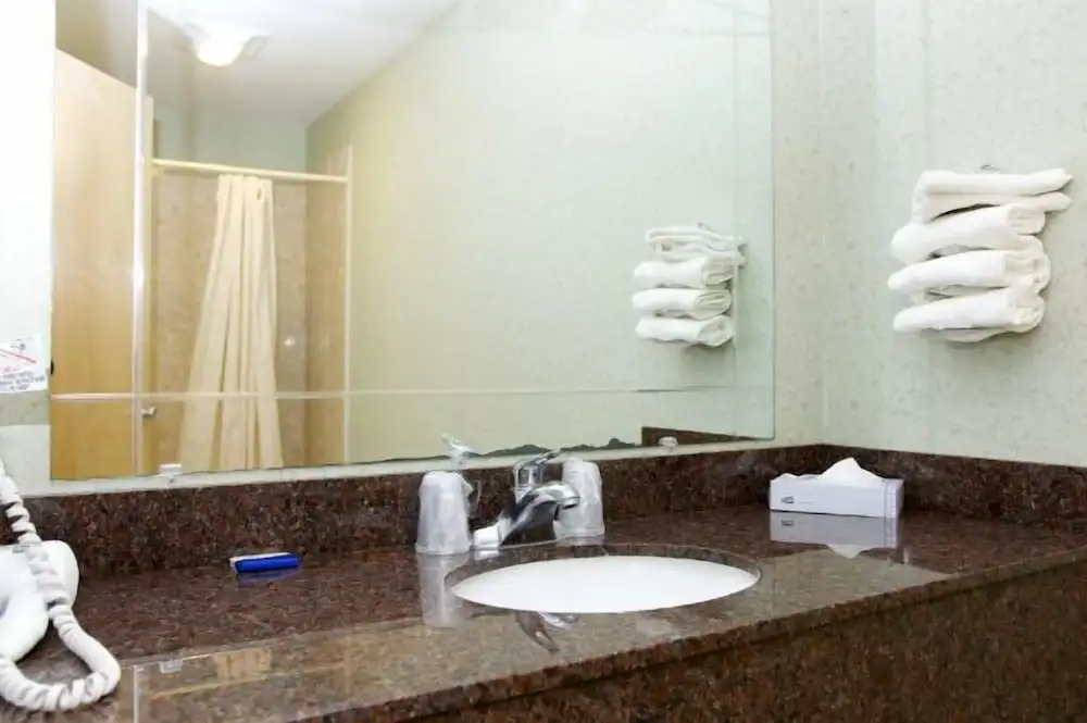 Lyn Aire Motel - Lake George
