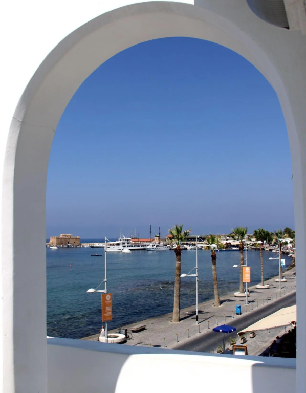 Paphinia Hotel Apartments