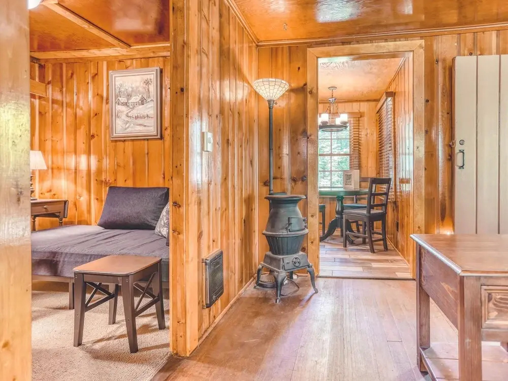Bridlewood Cabin