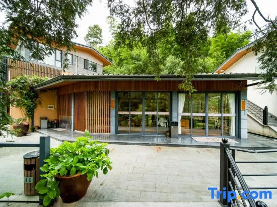 Youshi Residence