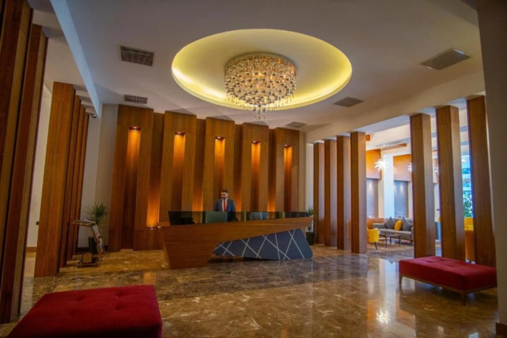Parwar Hotel