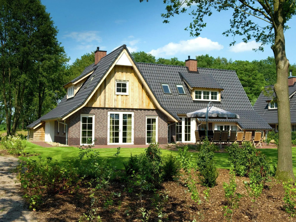 Wellness Villa in Peaceful Nature