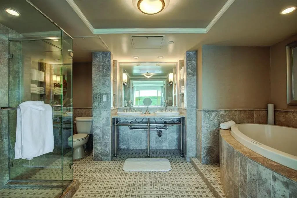 The Woodmark Hotel & Still Spa on Lake Washington