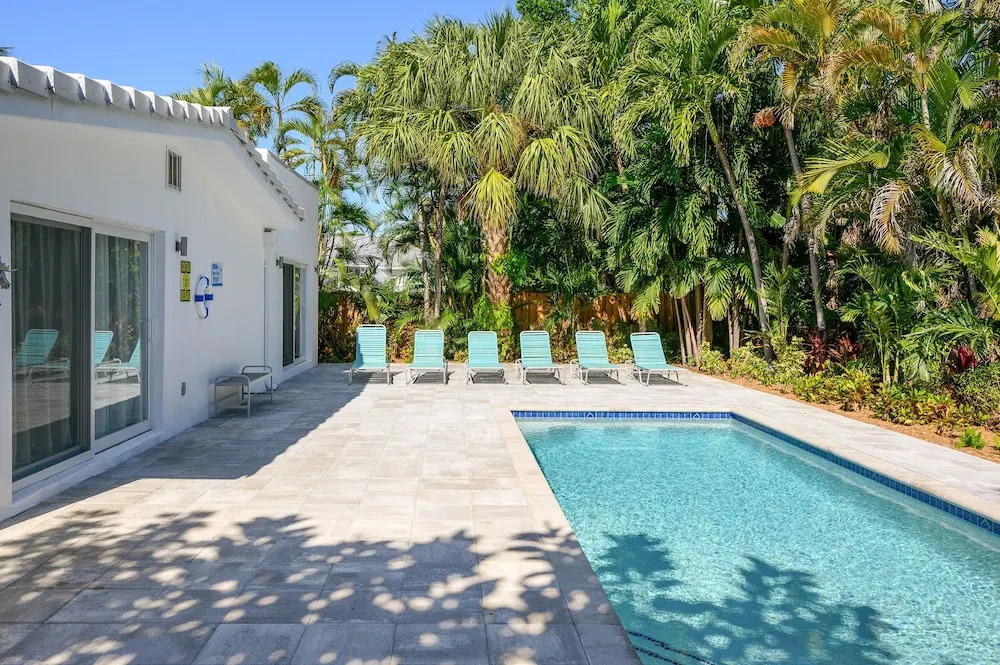 New Listing! Designer Beach Hideaway W/ Pool 4 Bedroom Home