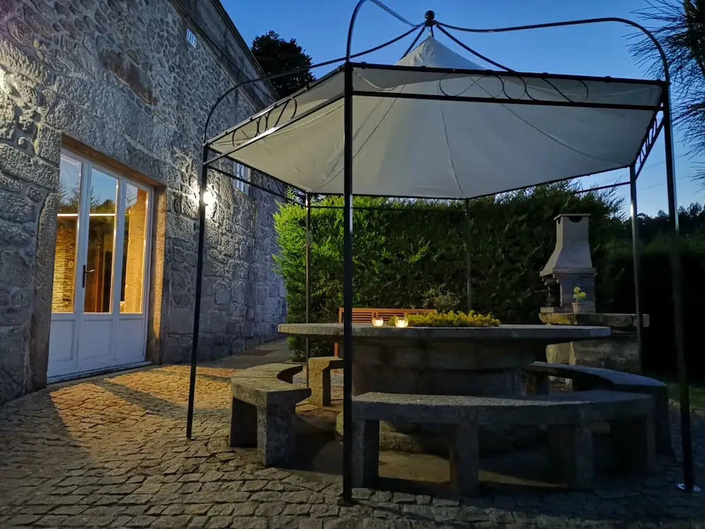 Vivenda Rústica c Piscina e Snooker, Viana Castelo