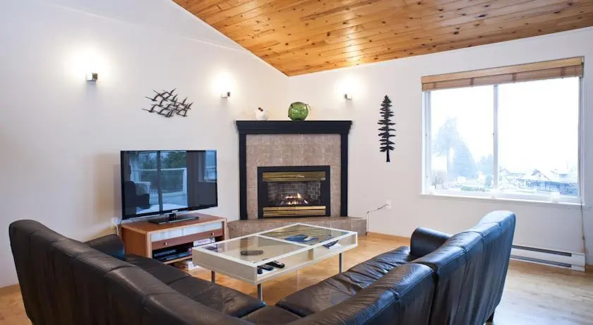 Stay Tofino Vacation Rentals