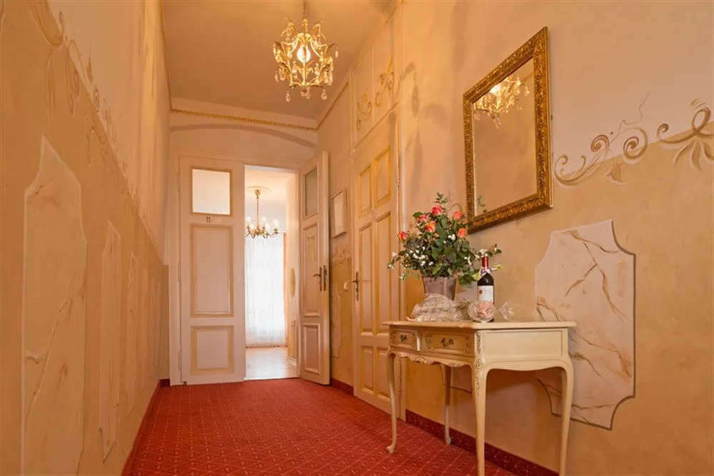 Hotel Italia Altstadthaus