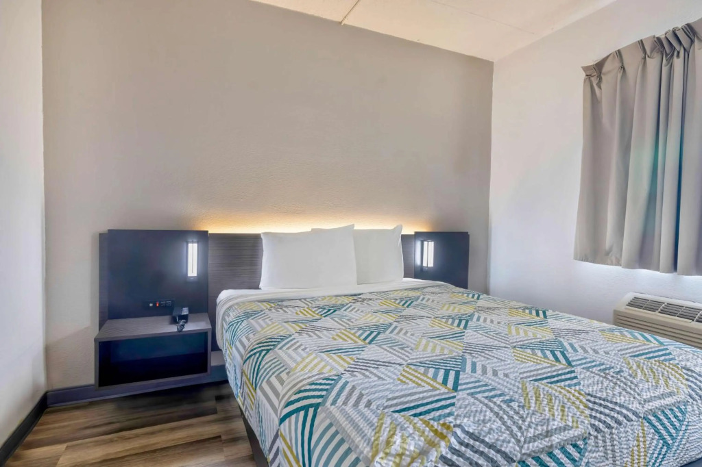 Motel 6-Villa Park, IL - Chicago West