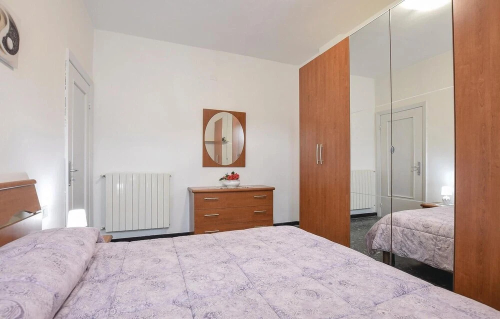 Awesome Apartment in Bracco - Moneglia With 1 Bedrooms and Wifi