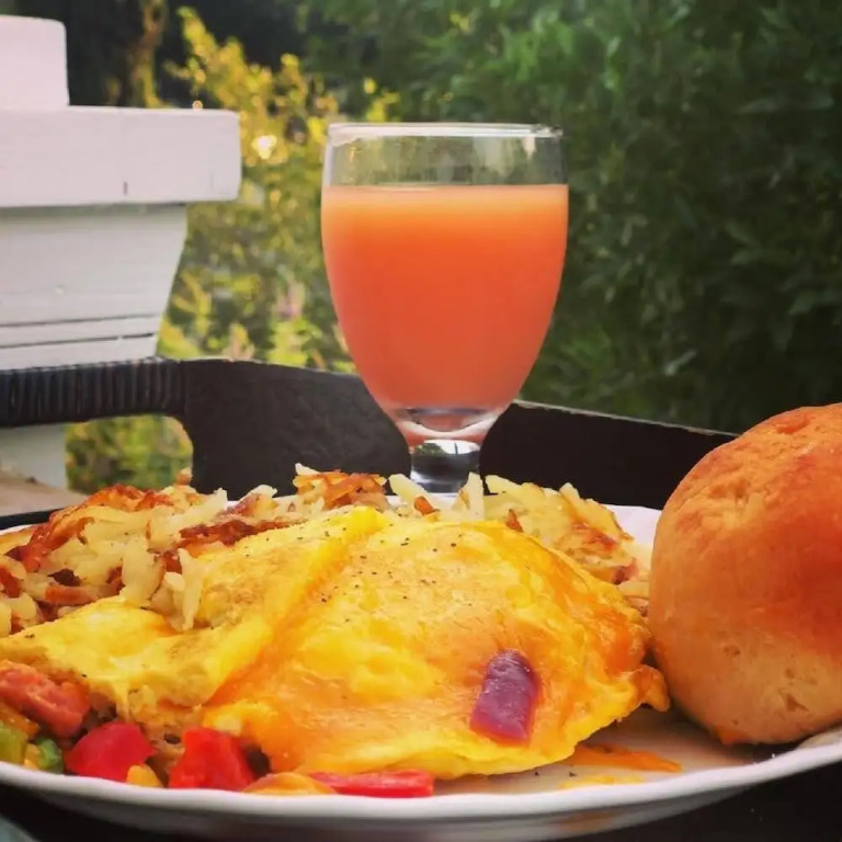 The Mulberry Inn -An Historic Bed and Breakfast