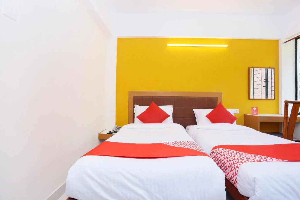 OYO 8220 Hotel Ganesh