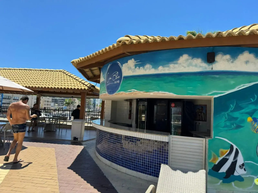 Maravilhoso apartamento 2 quartos vista mar no Ondina Apart