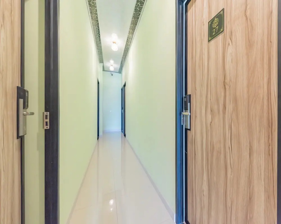 RedDoorz Plus near RSUD Gunung Jati Cirebon