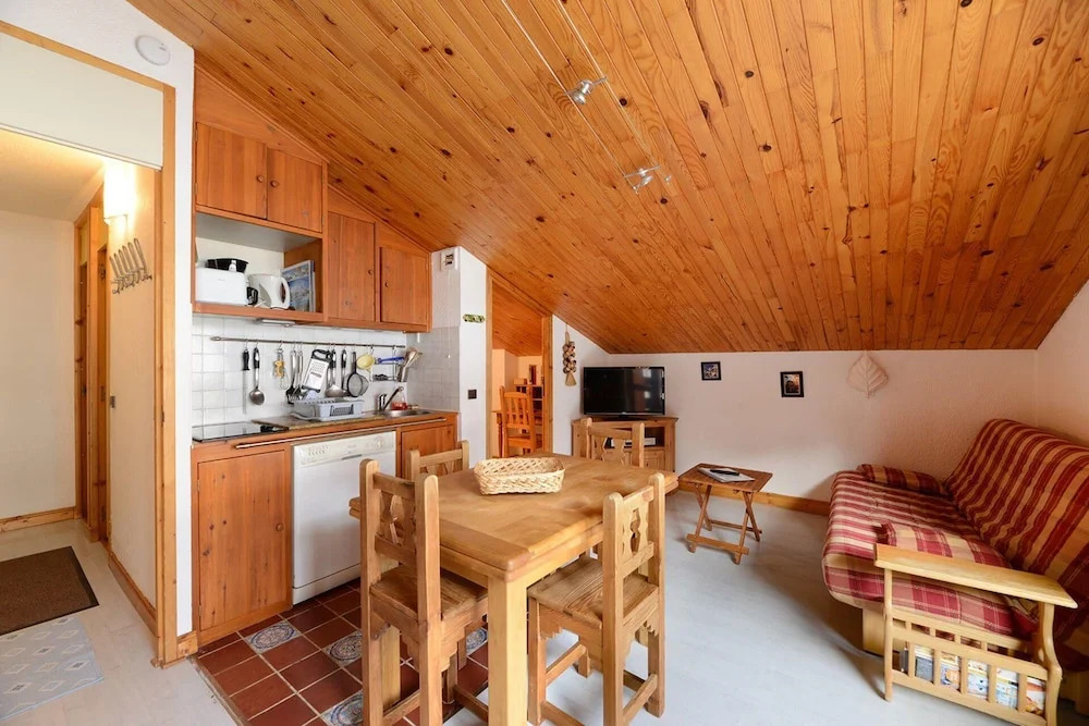 Belle Plagne Two-roomed for 4 People, Located in the Resort Center Cs1410