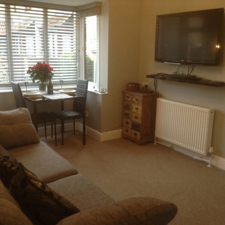 Lovely House With Garden Near Maldon Promenade