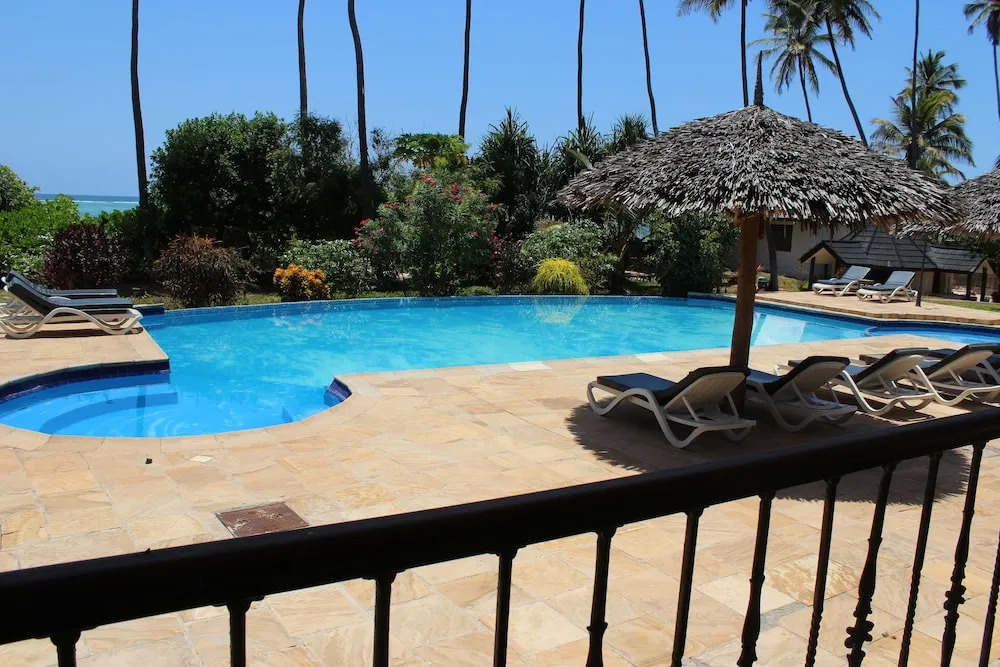Zawadi Beach Villas