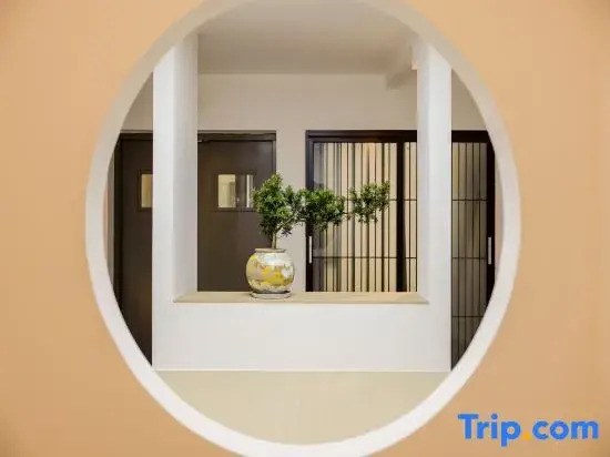 Yiduo Hotel (Longguang Provence Jiangnan Park Subway Station Branch)