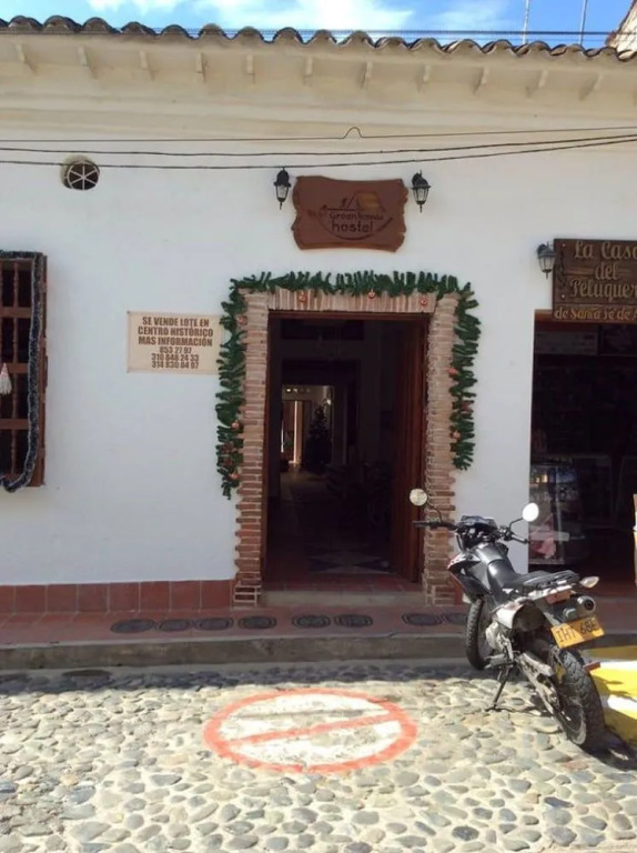 Green Nomads Hostel