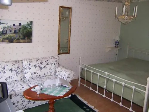Villa Ekebo Bed & Kitchen