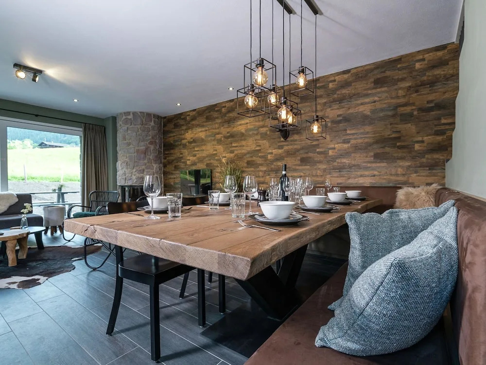 Luxury Chalet in Leogang near Ski Area