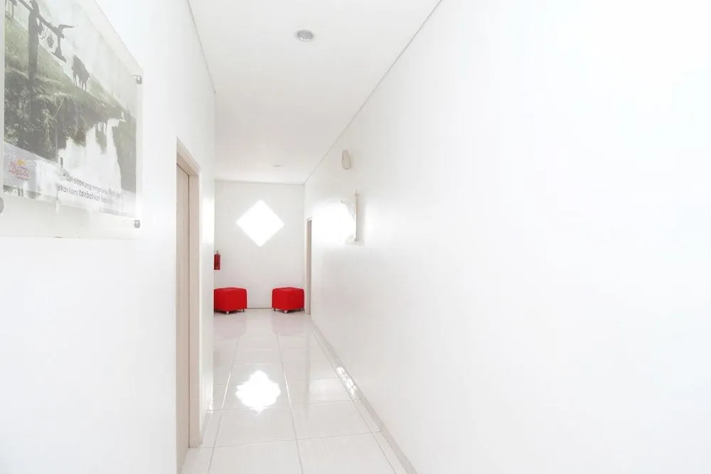 Airy Syariah Semarang Barat Wiroto Tiga 10
