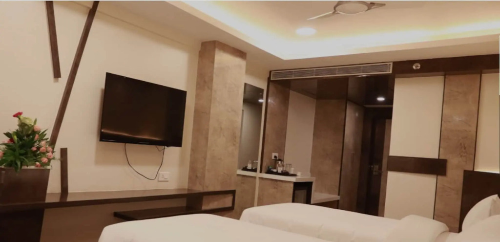 Hotel Park Elanza Chennai