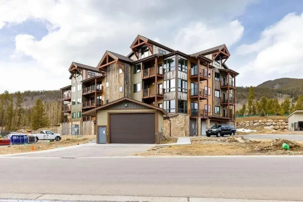 202 Clearwater Lofts 2 Bedroom Condo by RedAwning