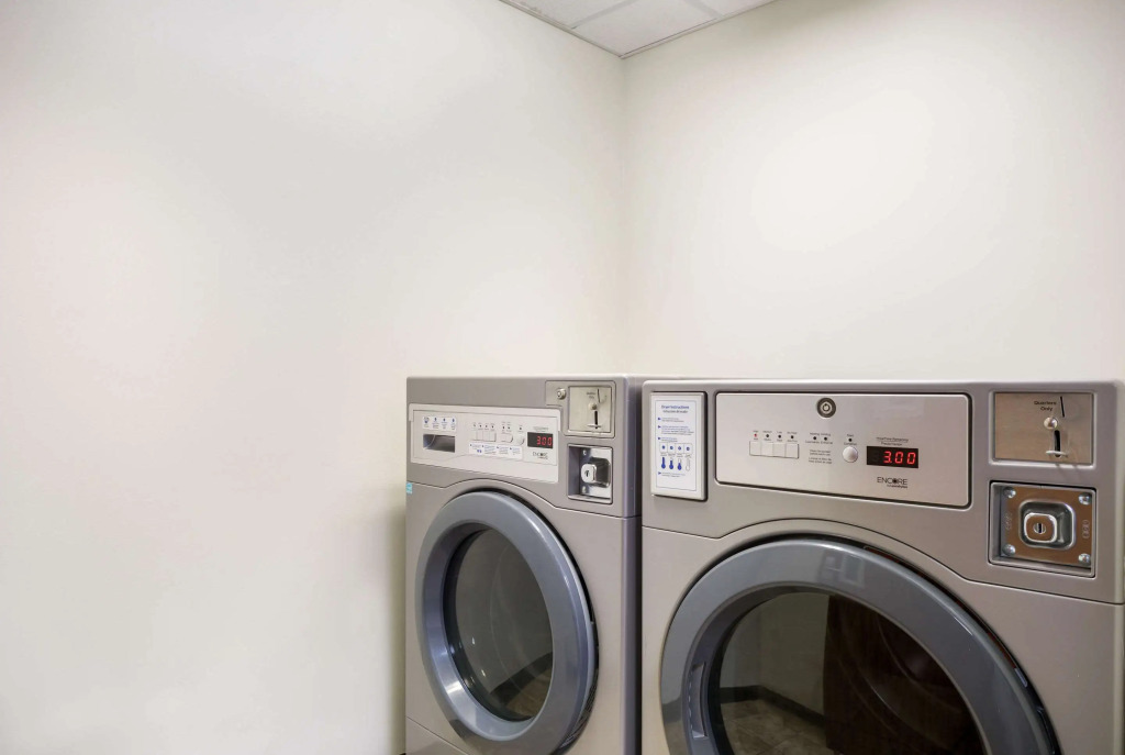 Quality Inn & Suites Monterey I-40