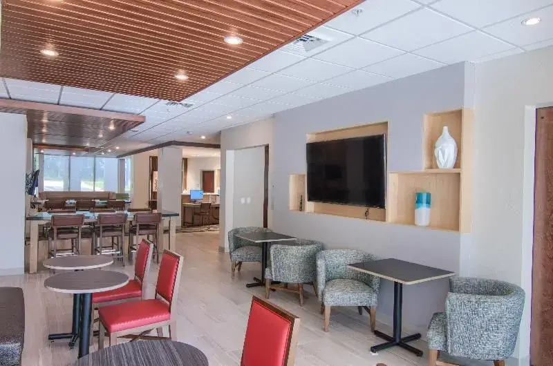 Holiday Inn Express Mobile