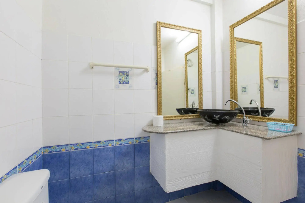 Connect Guesthouse