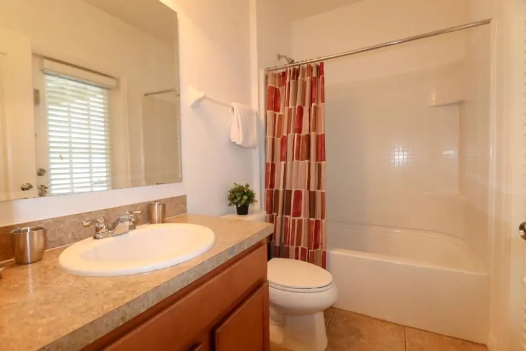 CA9109SC - 5 bedrooms - pool and spa villa, Kissimmee, US