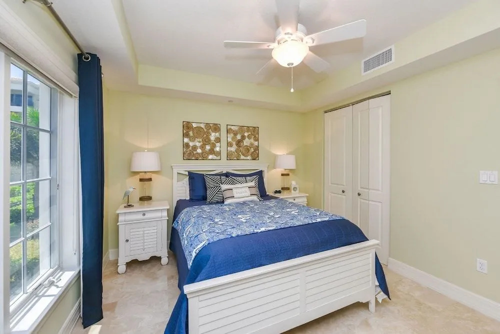 An Upscale Villa in the heart of Siesta Key on Beach Road