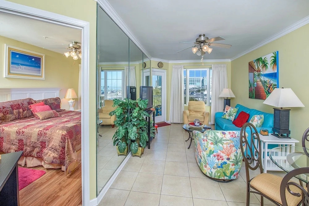 Grand Caribbean 215 - 2 Br Condo