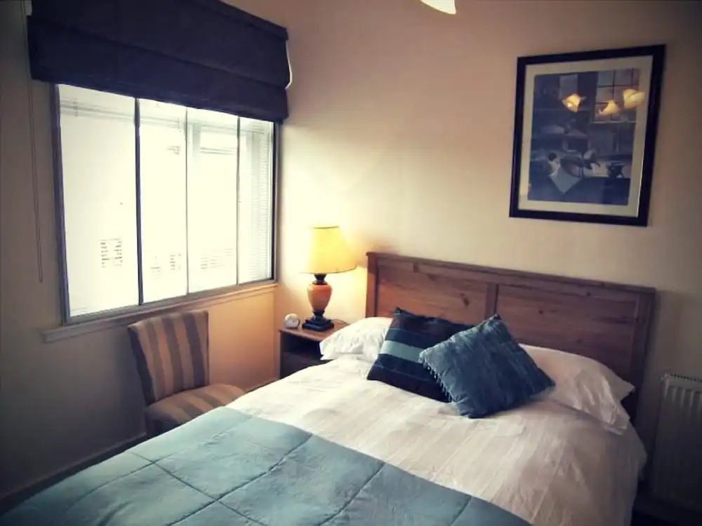 The Elbow Room