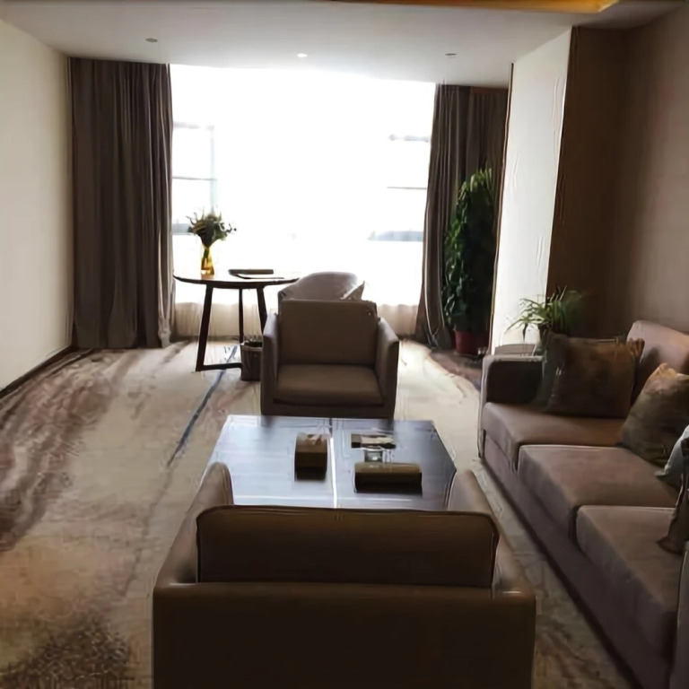 Tianhe Hotel