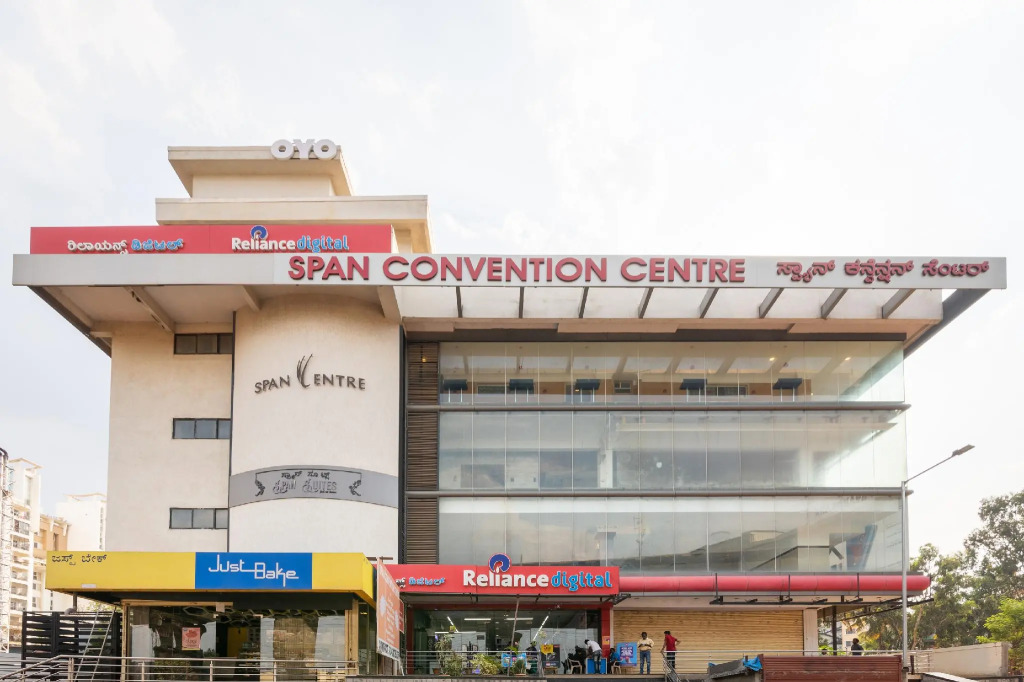 OYO  Capital O 4645 Span Suites