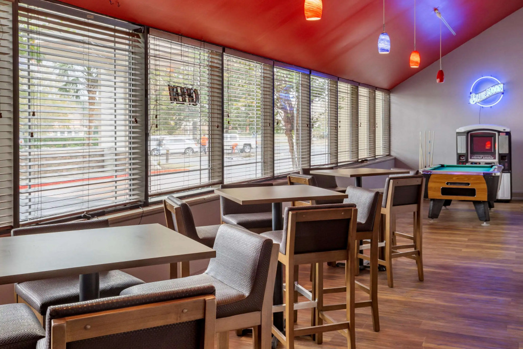 Holiday Inn Fayetteville-I-95 South