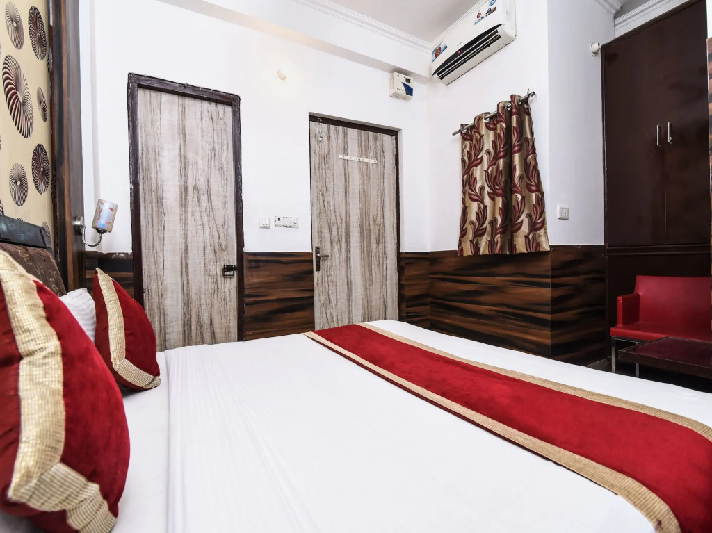OYO 16014 Hotel Perfect Palace