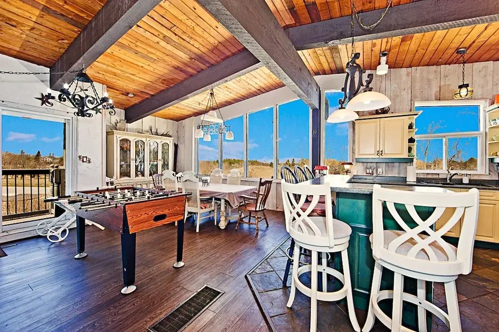 Rustic 5BR Escape  Sauna Hot Tub