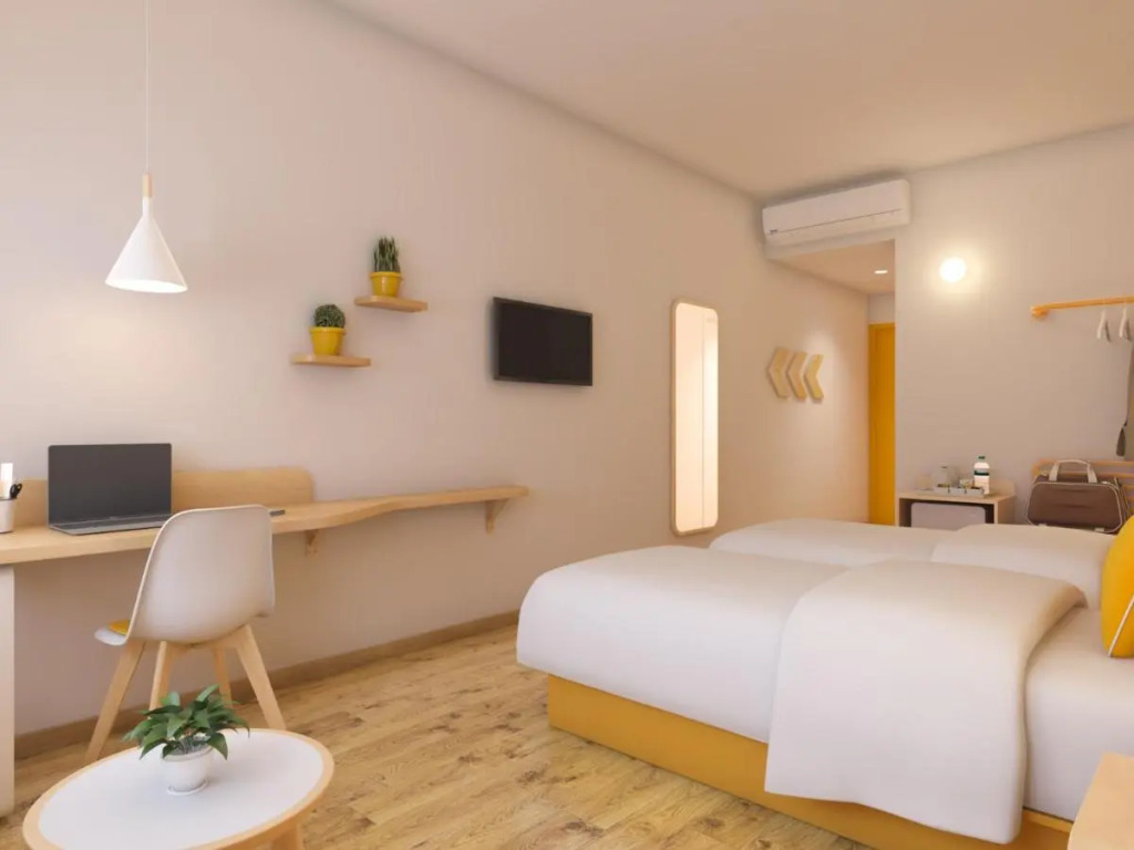 Bloom Hotel - Whitefield